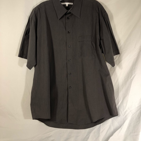 Two Perry Ellis short sleeve shirts size L - Picture 3 of 8